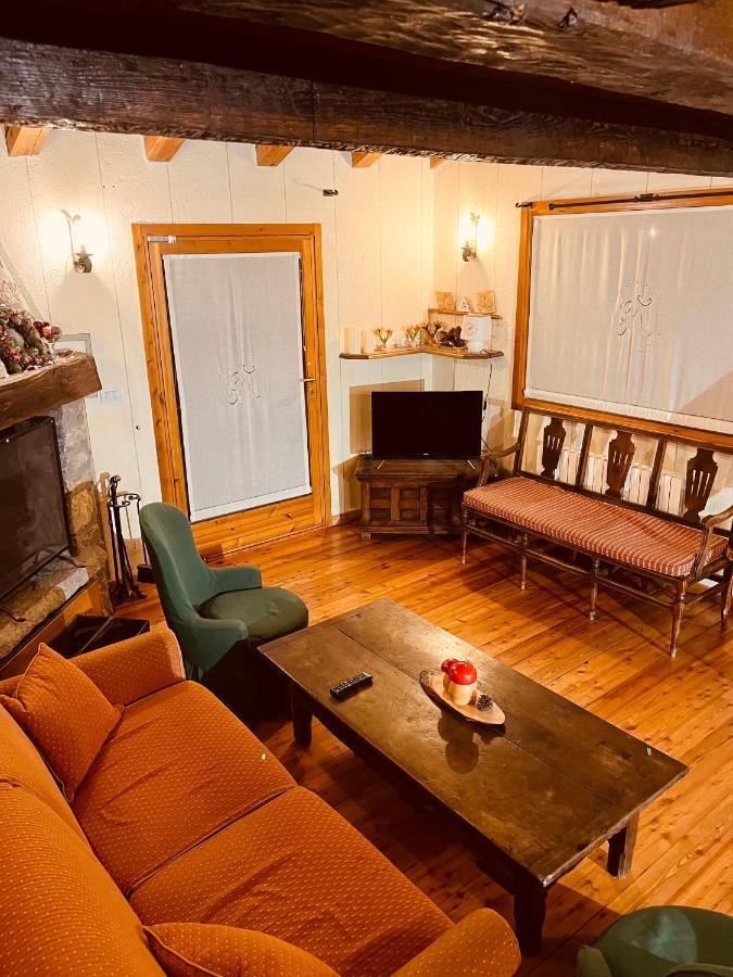 Chalet Blanc "Coeur Sapin" Курмайор Екстер'єр фото