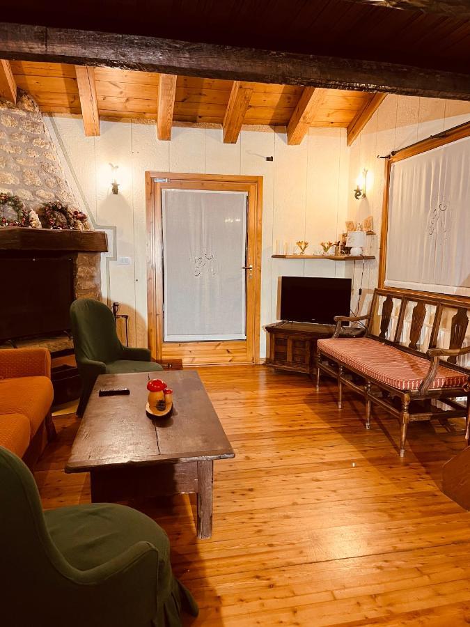 Chalet Blanc "Coeur Sapin" Курмайор Екстер'єр фото